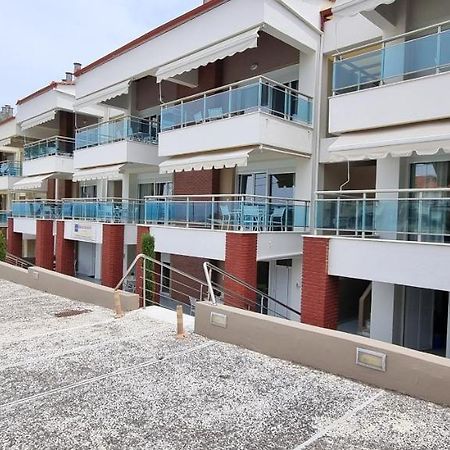 Bungalow White Apartments Polychrono Exterior photo